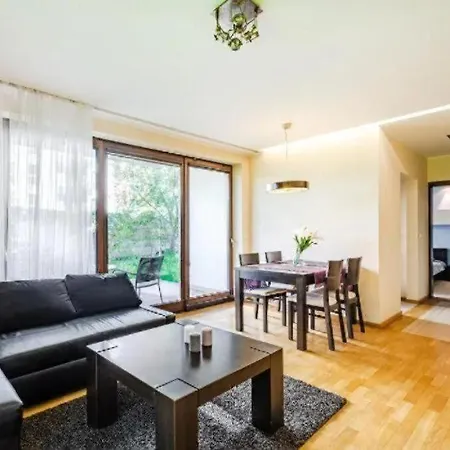 Lägenhet Urban Nest - Szafarnia 7 & 8 Gdańsk