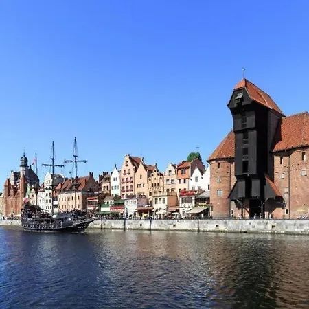 Urban Nest - Szafarnia 7 & 8 Apartman