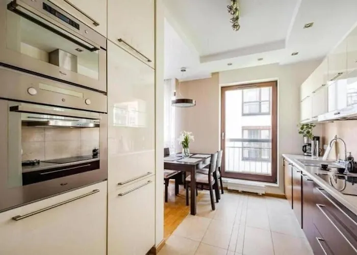 Urban Nest - Szafarnia 7 & 8