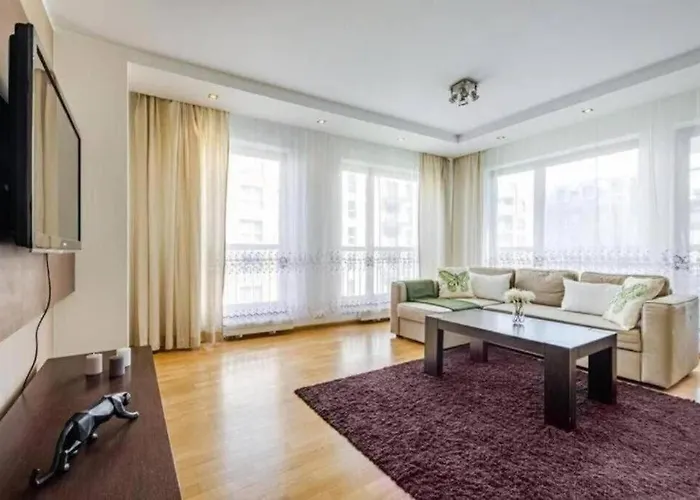 Urban Nest - Szafarnia 7 & 8 * Gdansk