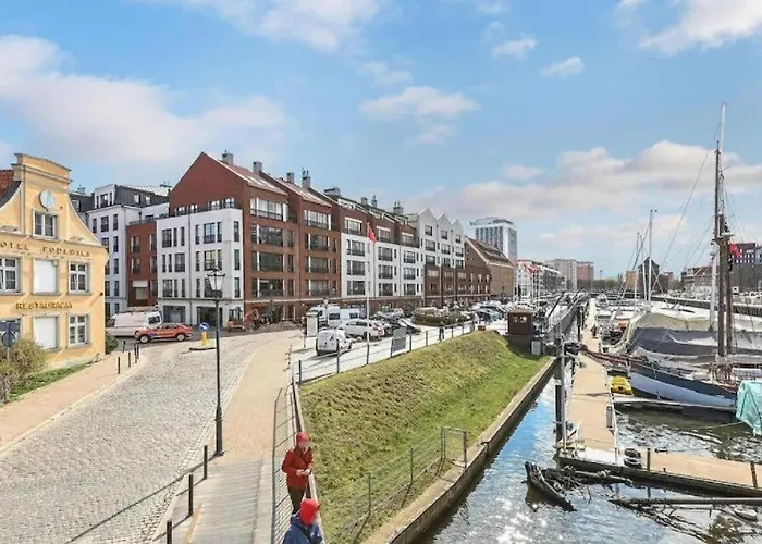 Urban Nest - Szafarnia 7 & 8